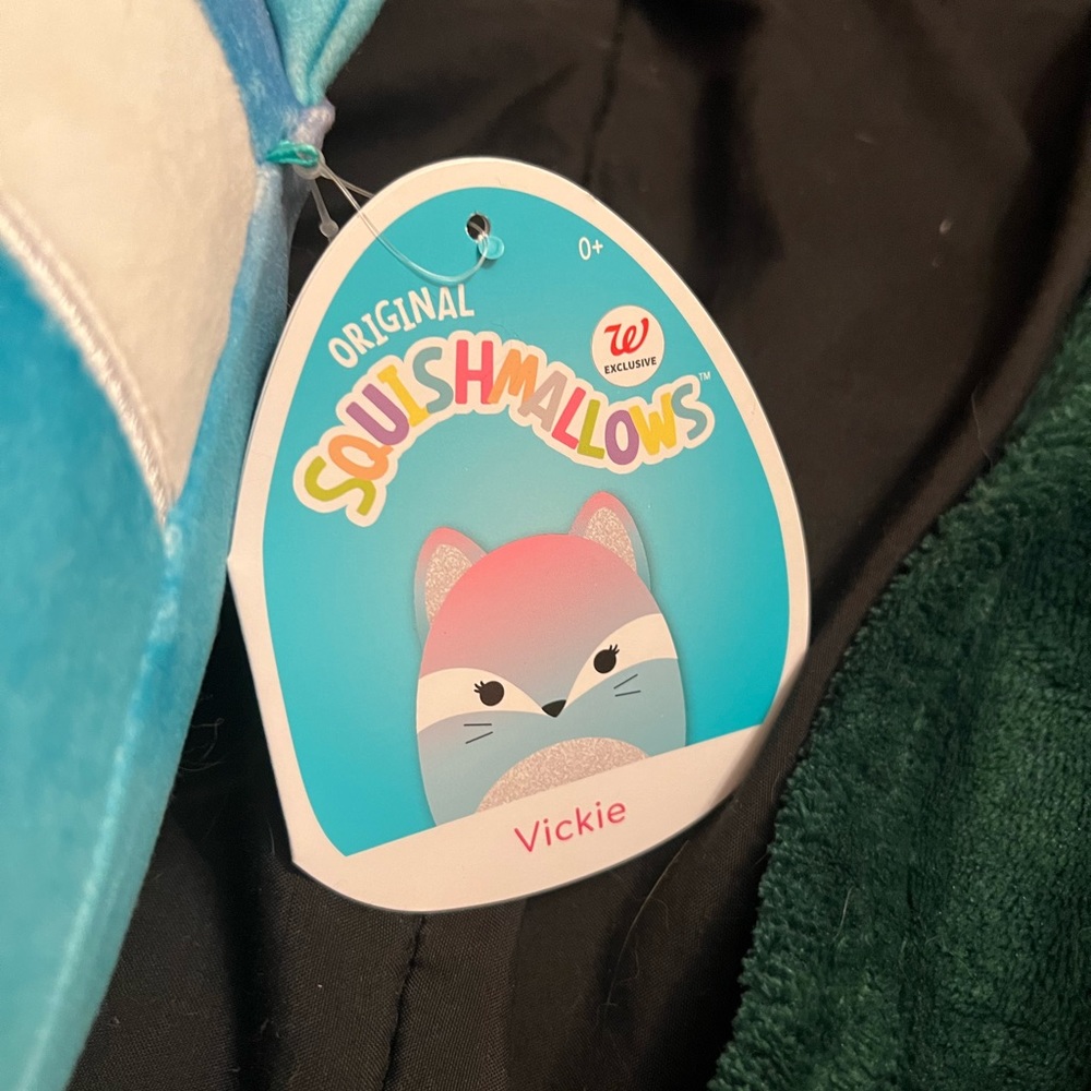 Vickie squishmallow